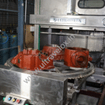 FRONT LOADING COMPONENT CLEANING MACHINE